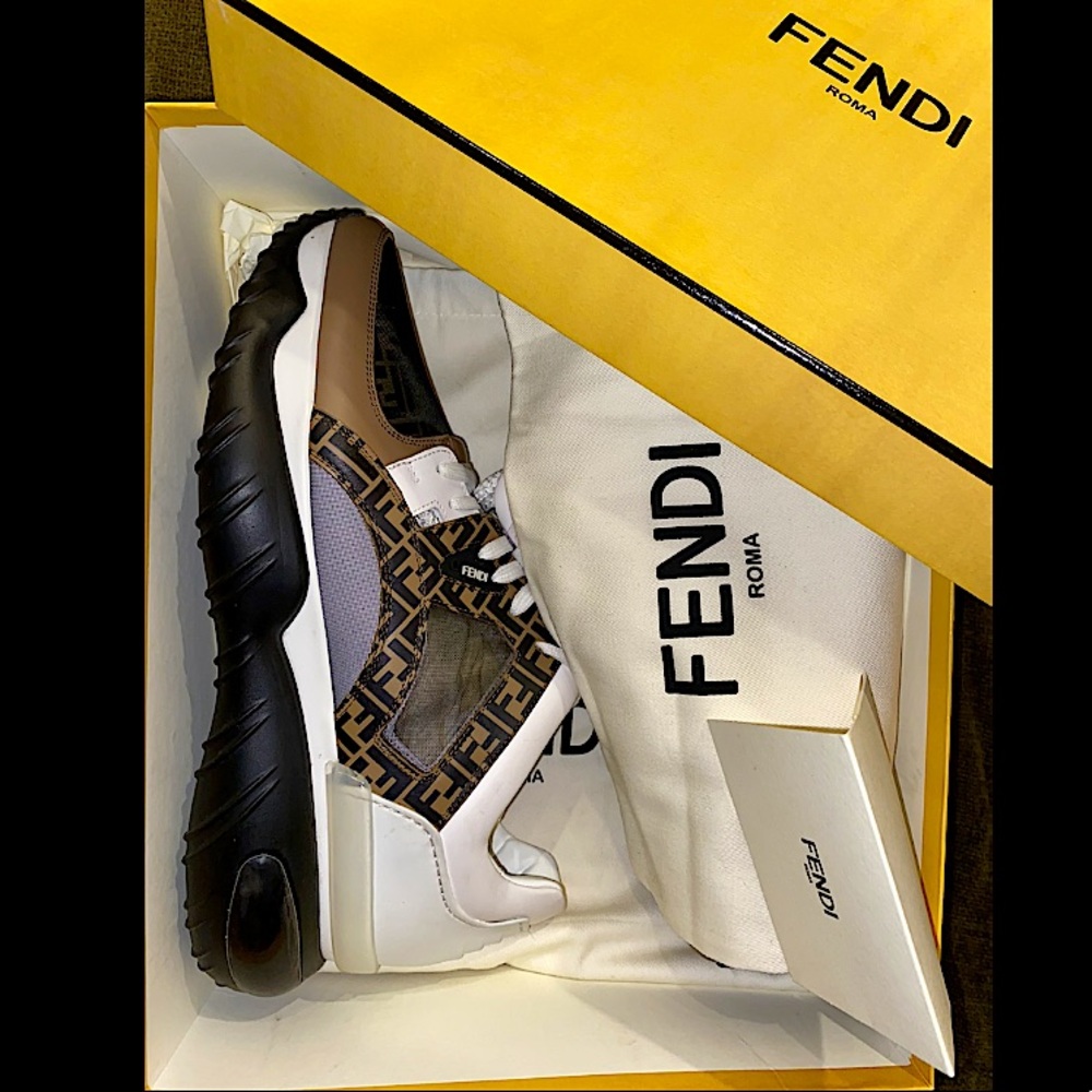 Men Monogram Fendi Sneaker